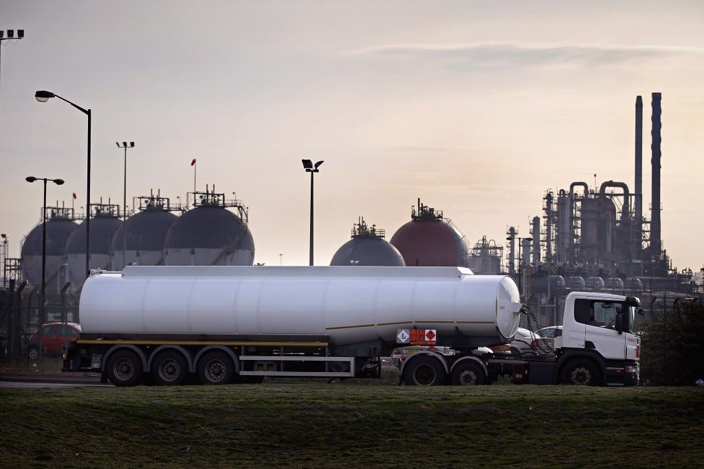 Tankers Leave Oil Refineries As Strike Action Looms